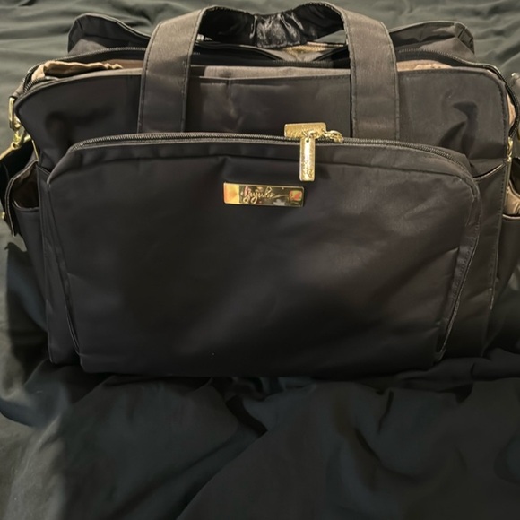Ju-ju-be legacy diaper bag - Picture 16 of 16